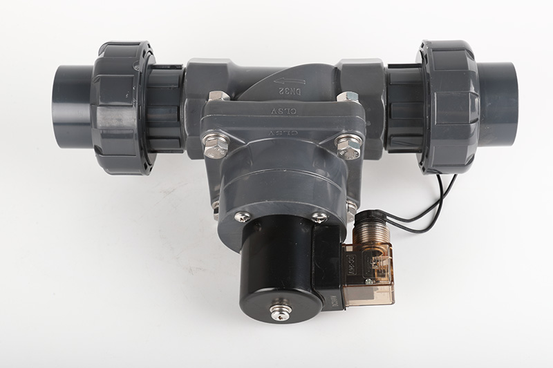 雨山UPVC电磁阀双由令